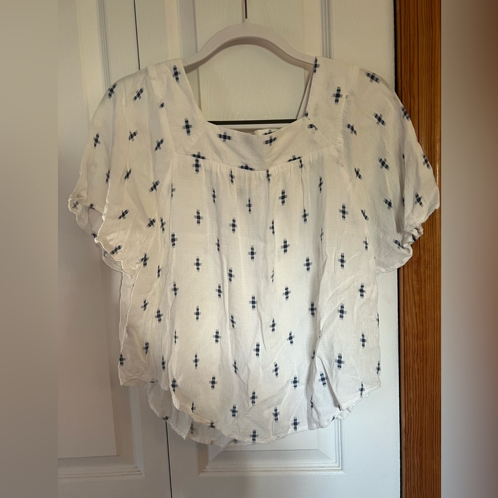A New Day size medium White and Blue blouse
